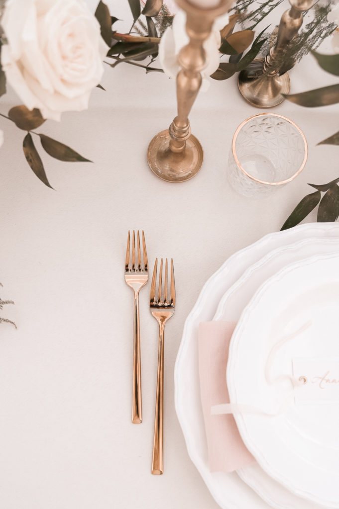 Table Setting, Hochzeit, Wedding, Hoher Darsberg, Tischdekoration, Namenskärtchen, Dekorationskonzept, Anja Frey Weddings & Event