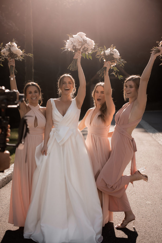 Bridalgang, Happy Days, Braut, Brautjungfern, Brautkleid, Brautjungernkleider