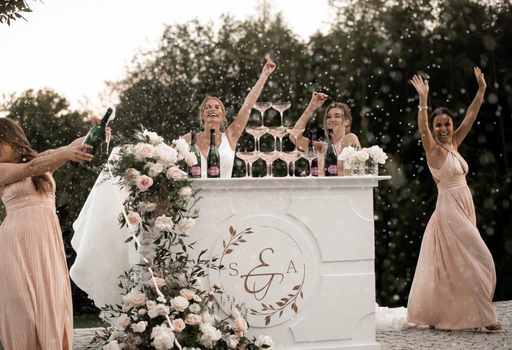 Sektbar, Hoher Darsberg, Sekt, Sektempfang, Hochzeitsplanung, Drumherum Eventgestaltung, Brautjungern